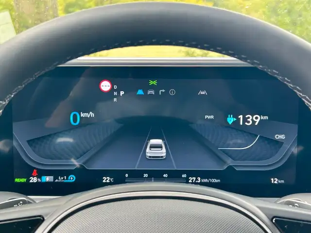 Hyundai Ioniq 6 view 12