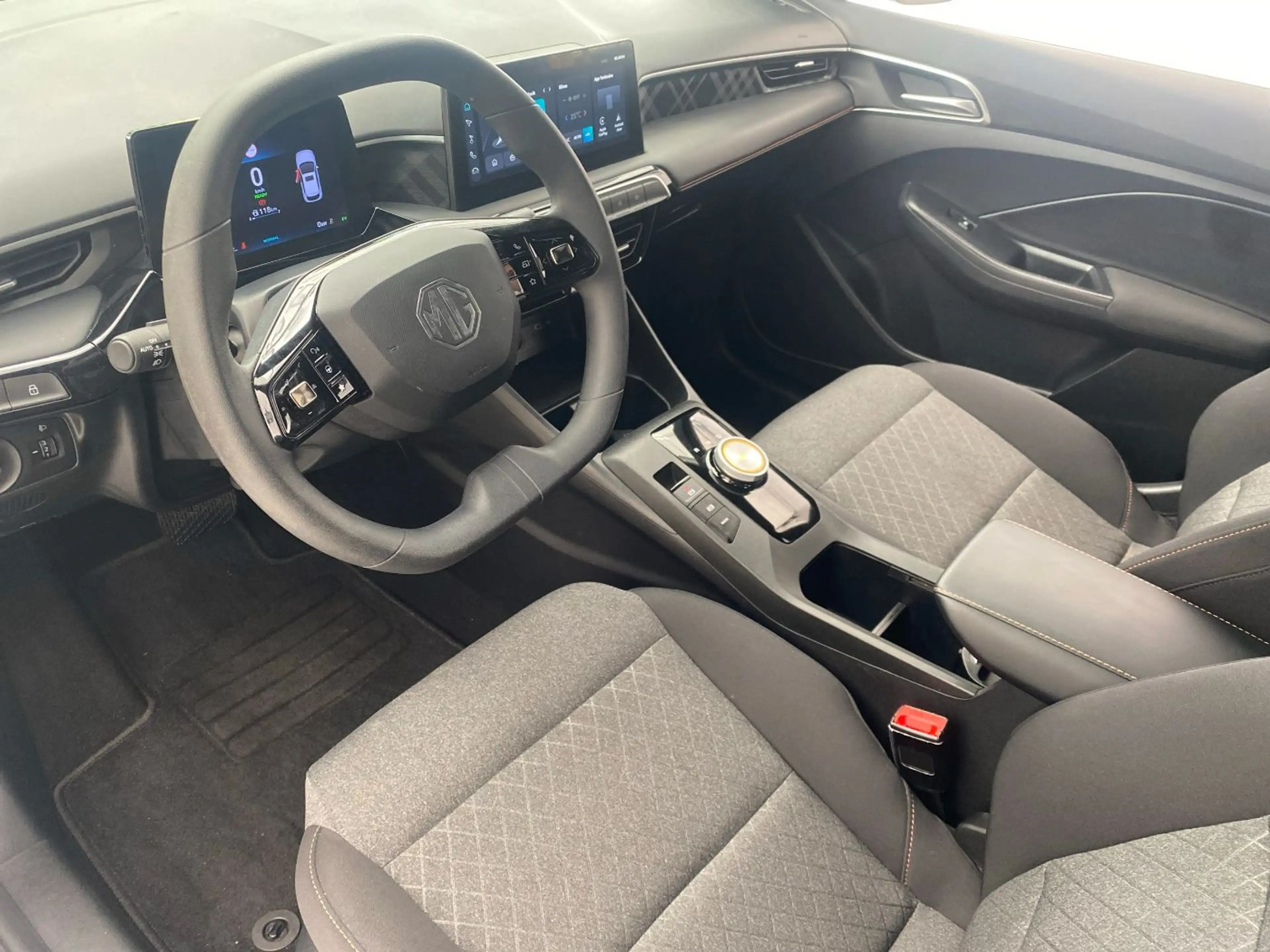 MG MG3 Hybrid+ Comfort NAVI*RÜCKFAHRKAMERA*LED — photo 8