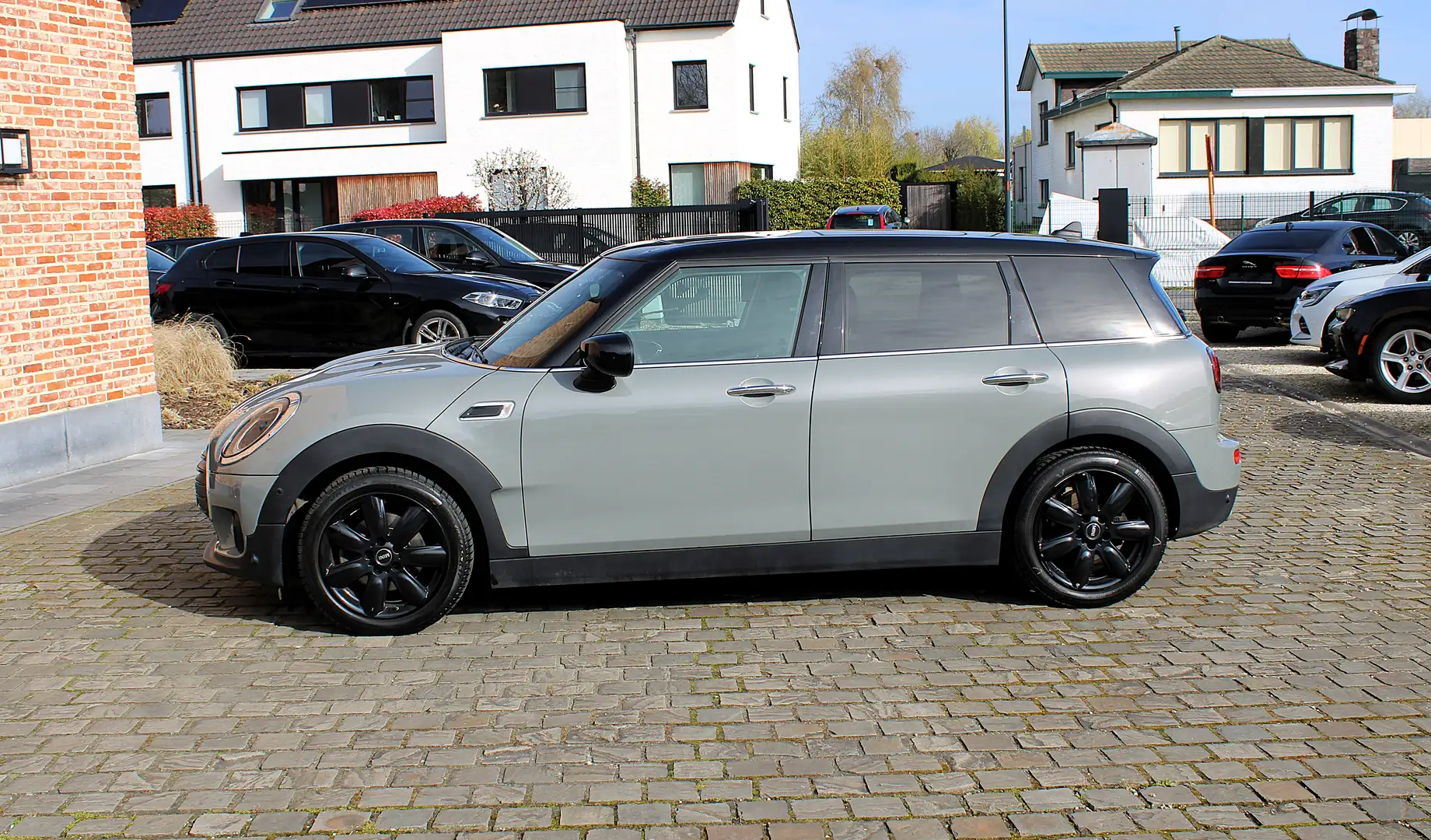 MINI Cooper Clubman Mini Clubman 1.5 Automaat Vele opties !! Gris - 1