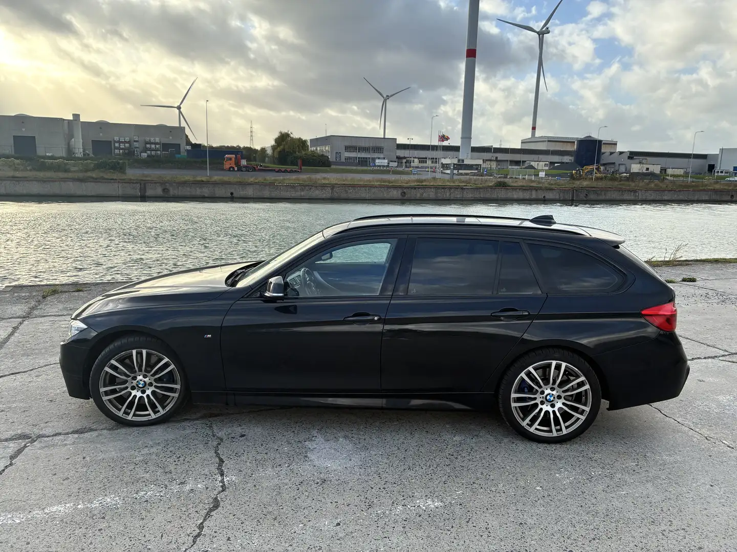 BMW 340 Touring 340iXAS - 1