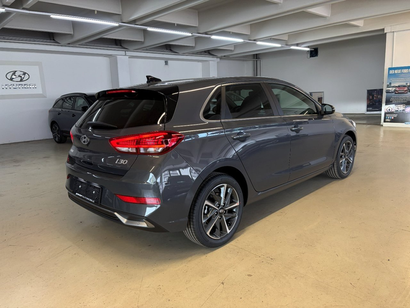 Hyundai i30 i30 Kombi 1,0 TGDI Comfort Line Comfort Line — photo 8