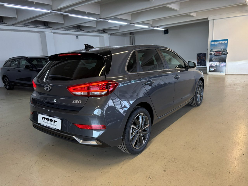 Hyundai i30 i30 Kombi 1,0 TGDI Comfort Line Comfort Line — photo 9