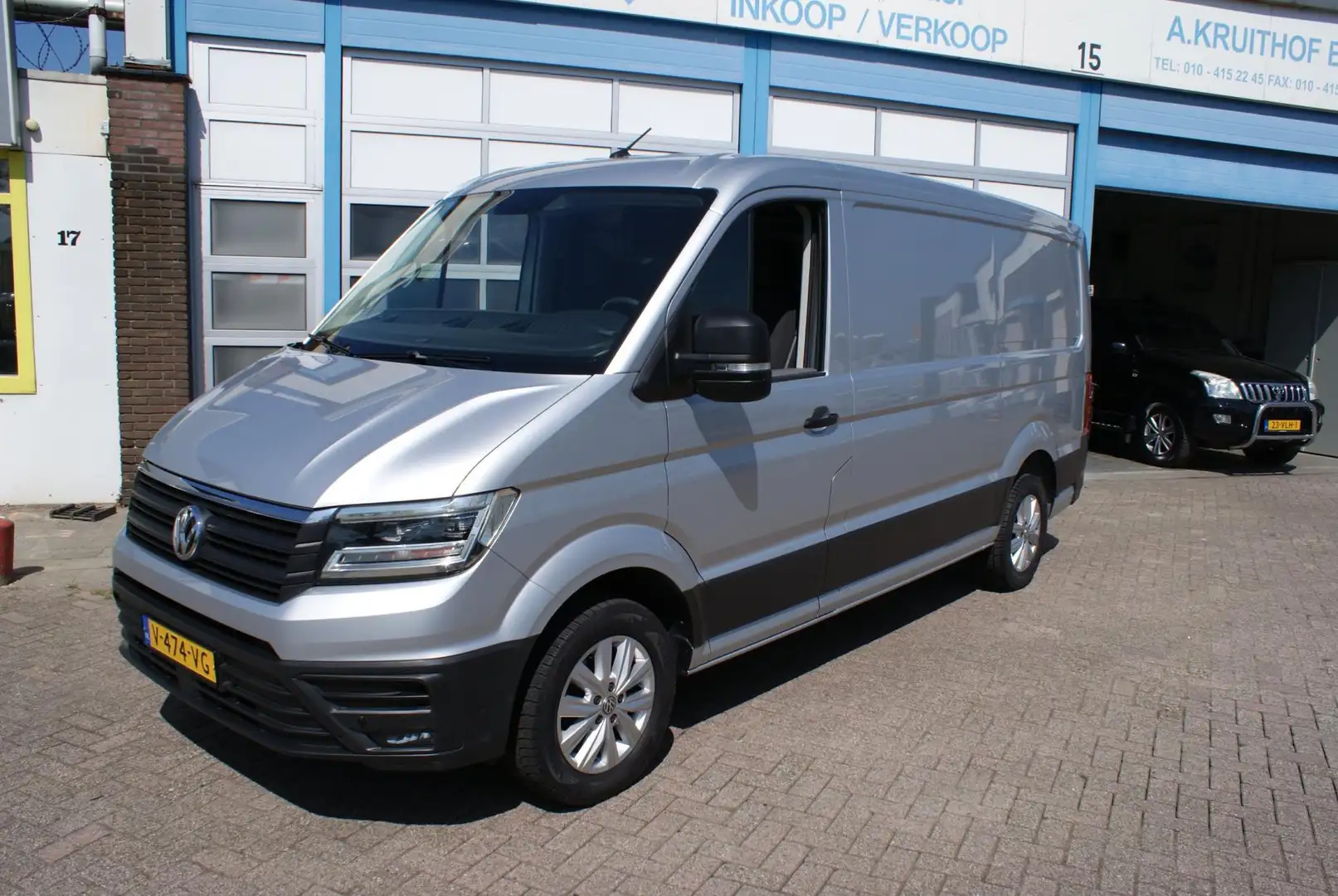 Volkswagen Crafter 30 2.0 TDI L3H2 Highline automaat - 1