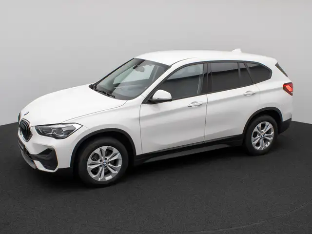 BMW X1 view 12