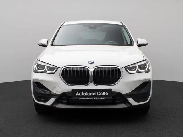 BMW X1 view 2