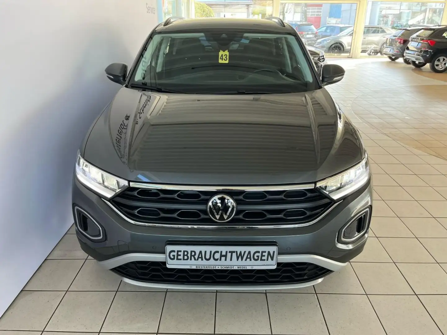 Volkswagen T-Roc 1.0TSI StandH SHZ APP Navi Klima LED GJR Klima Gris - 2
