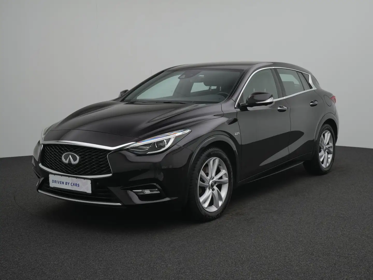 Infiniti Q30 2.2 d Premium Tech,LED,ACC,360°,MEMO,AHK,SHZ Negru - 2