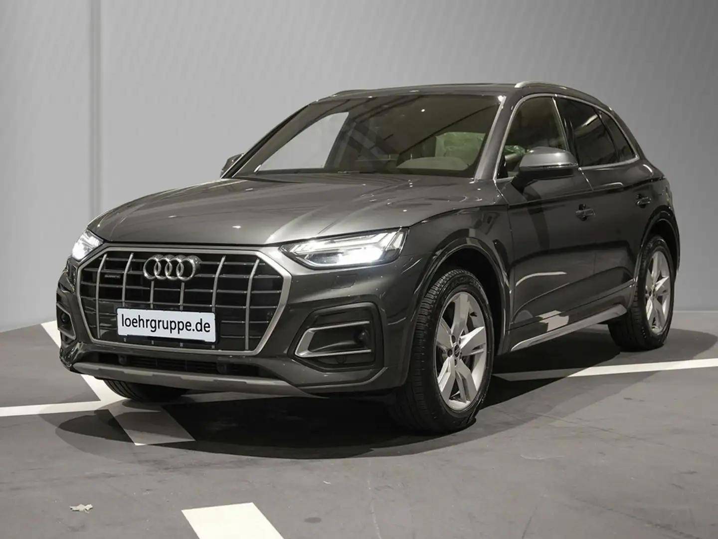 Audi Q5 50 TFSI e advanced Kamera Matrix Panorama ACC Grau - 2