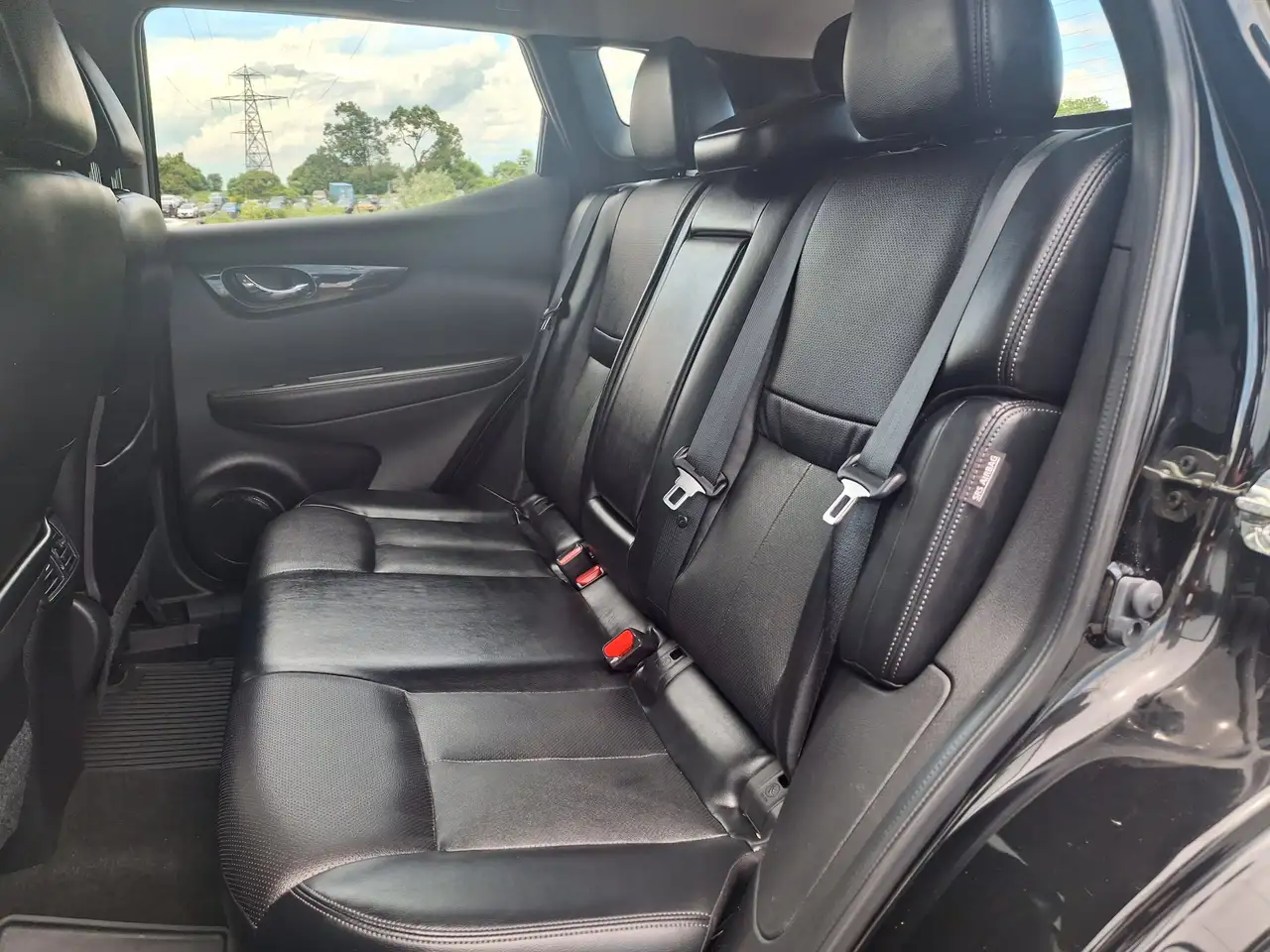 Nissan Qashqai снимка Nissan Qashqai