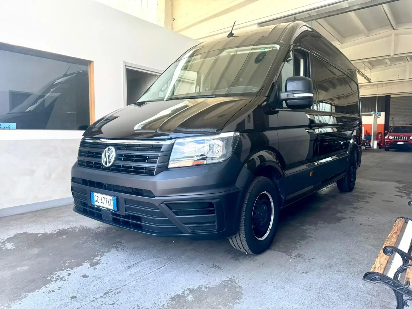 Volkswagen Crafter Bruin - 1