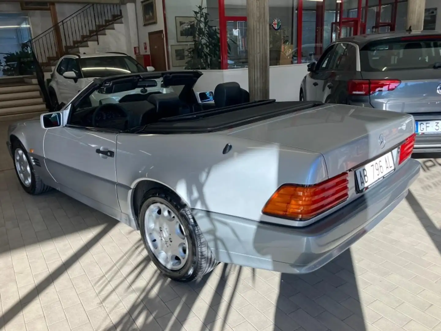 Mercedes-Benz SL 320 Plateado - 2