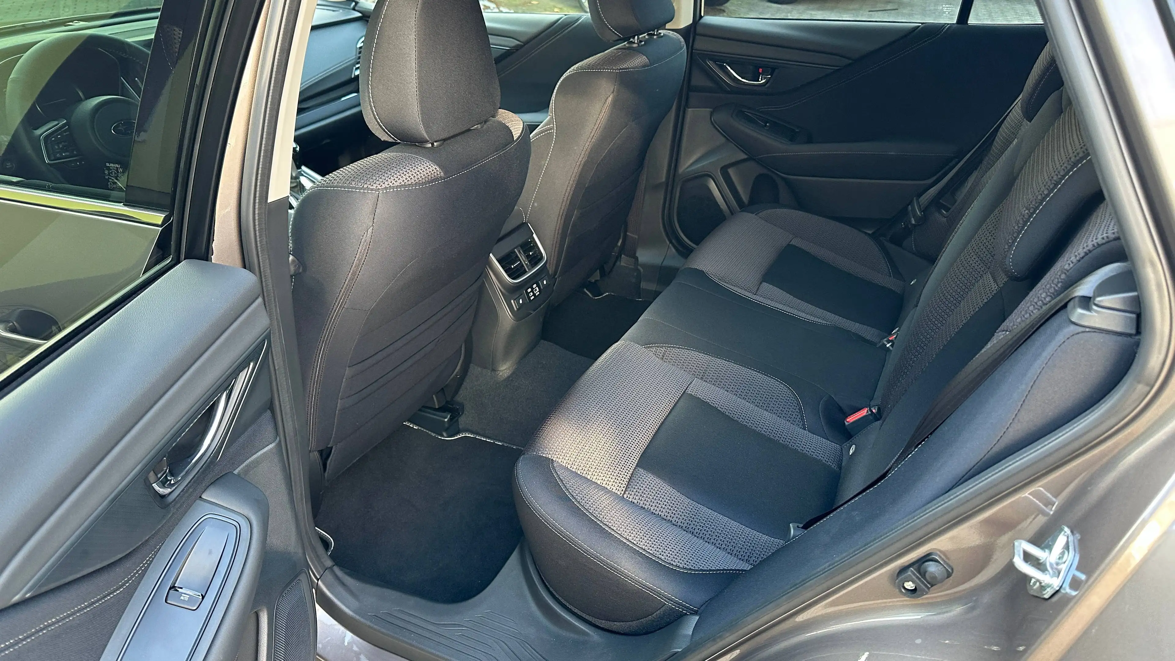 Subaru OUTBACK Outback 2.5i Lineartronic Active "Aktionspreis" — photo 12
