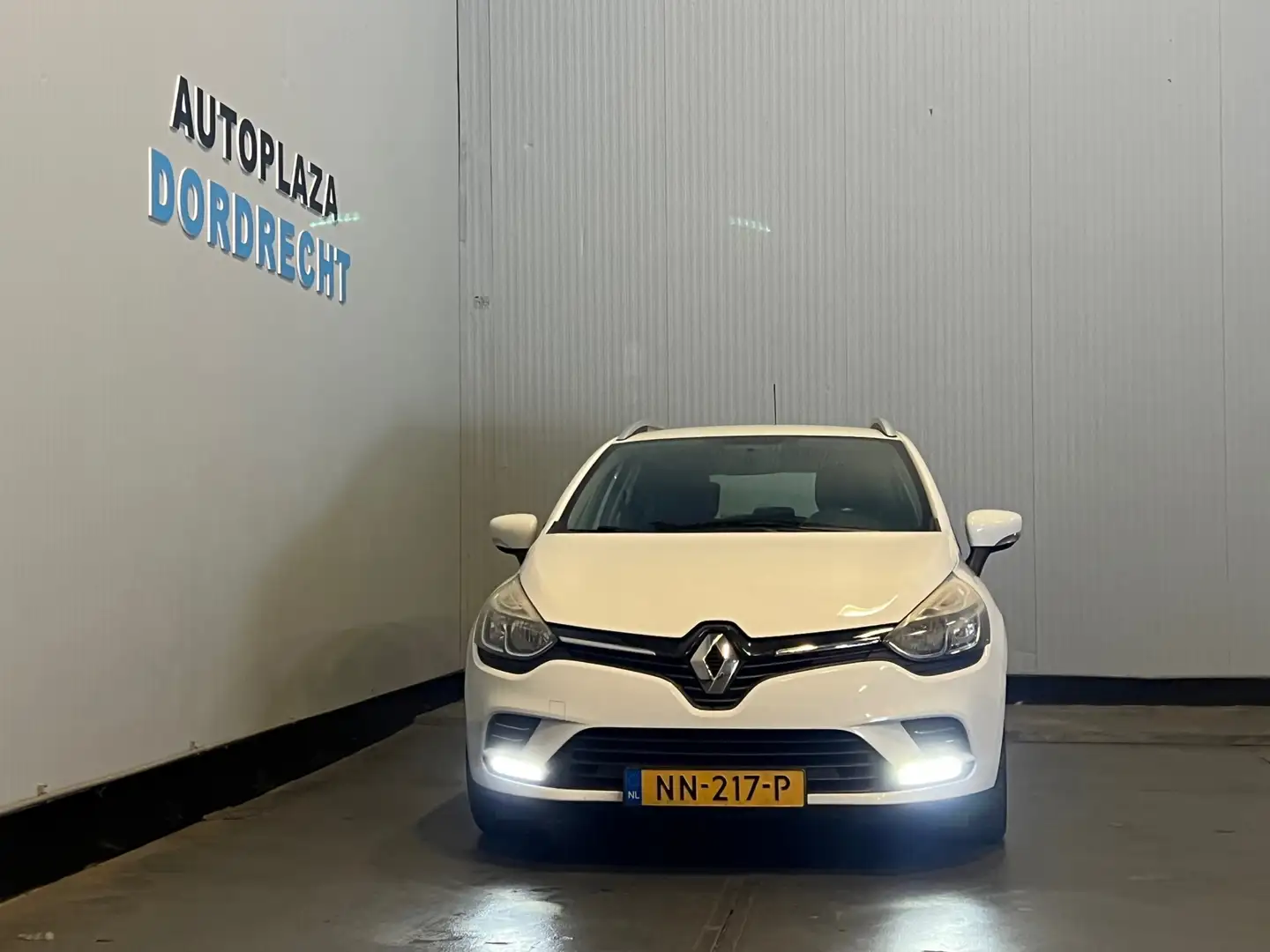 Renault Clio Estate 0.9 TCe Zen Blanc - 2
