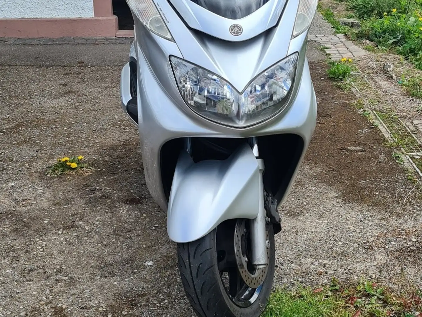 Yamaha Majesty 400 Šedá - 1