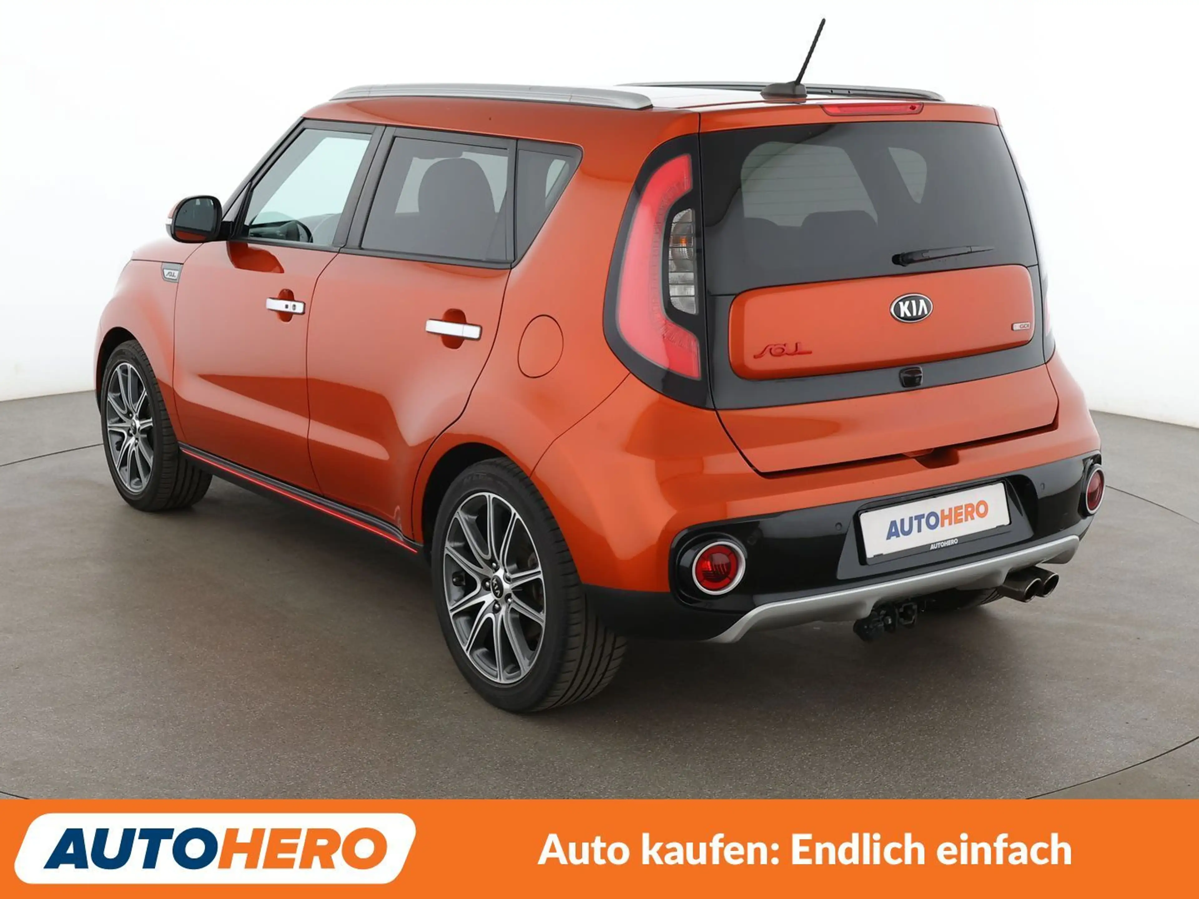 Kia Soul 1.6 TGDI Turbo Aut*NAVI*XENON*TEMPO*CAM*PDC*SHZ* — photo 4