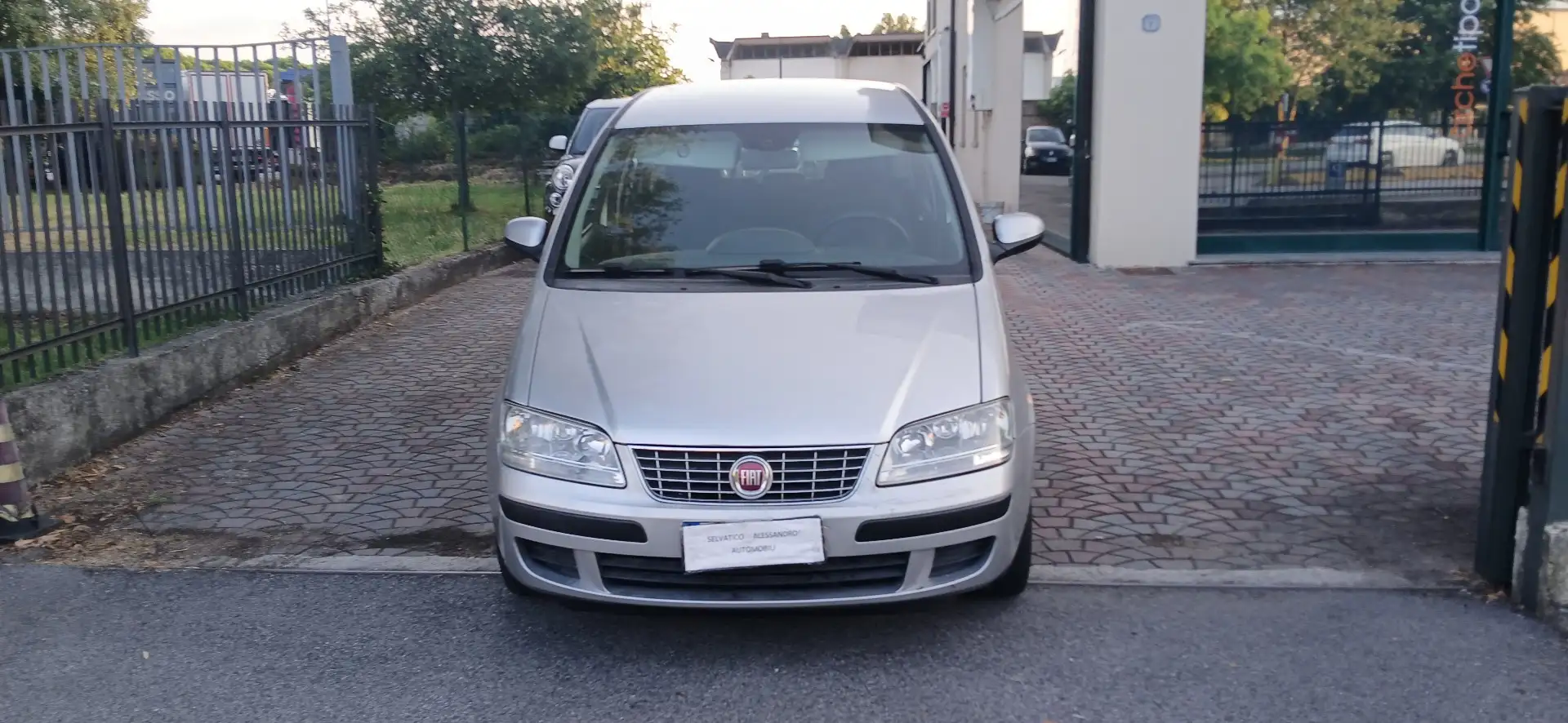 Fiat Idea 1.3 mjt 16v Dynamic 90cv - 2