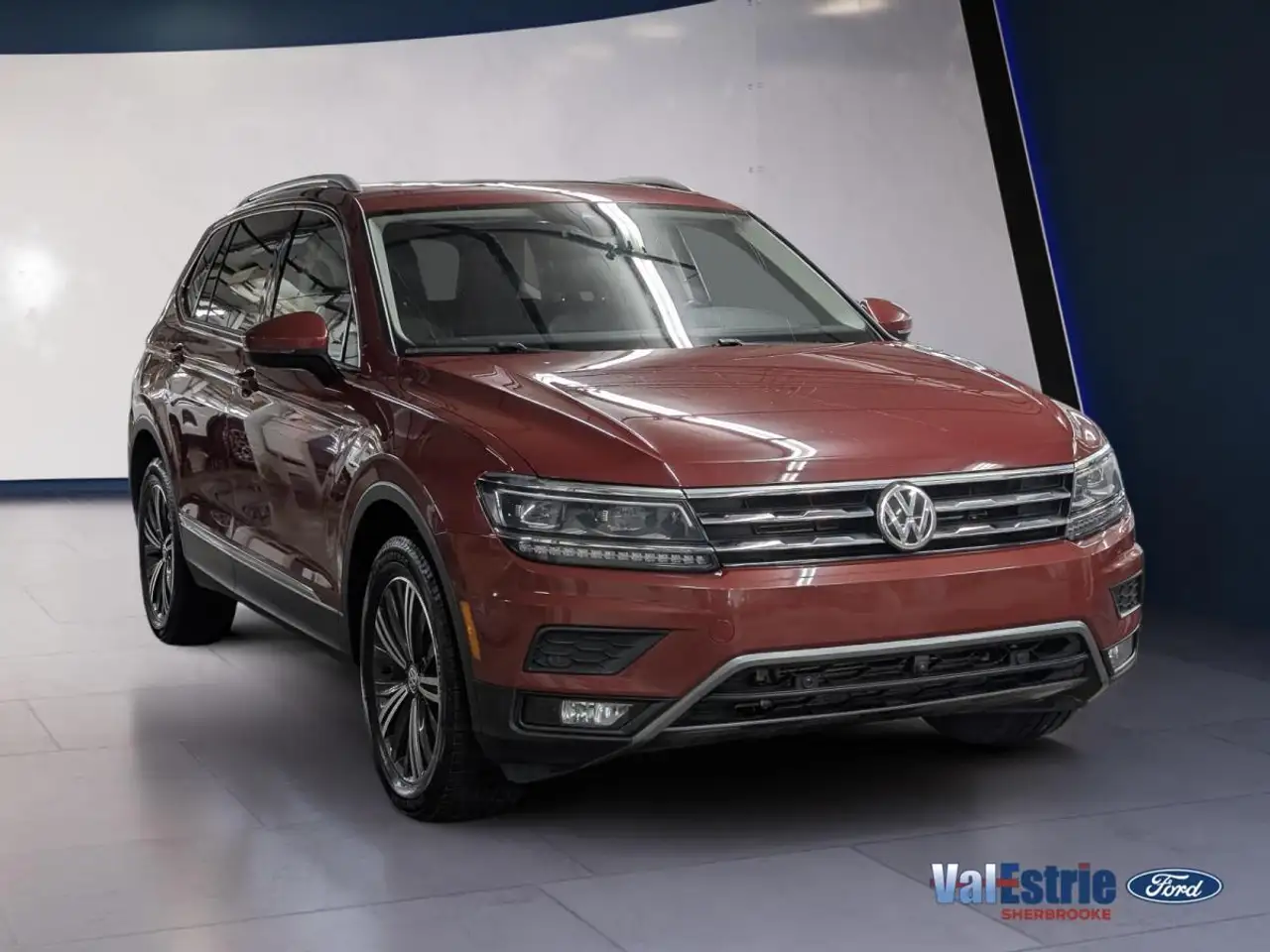 Volkswagen Tiguan снимка Volkswagen Tiguan