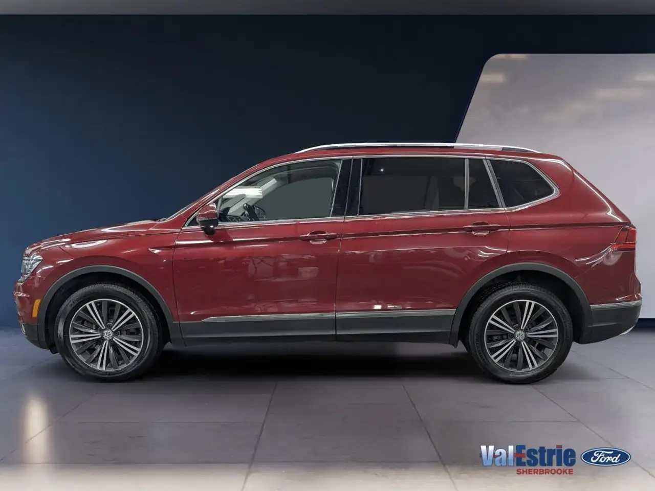 Volkswagen Tiguan снимка Volkswagen Tiguan