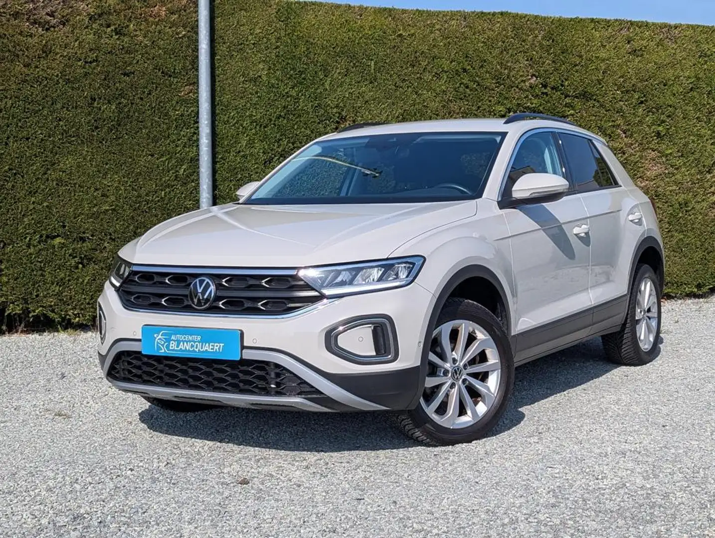 Volkswagen T-Roc Life - trekhaak - xenon - gps Gris - 1