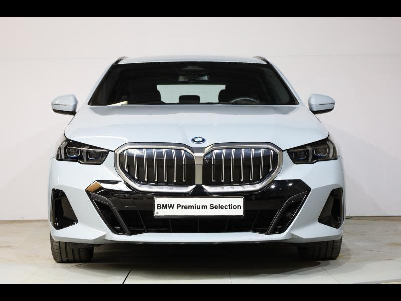 BMW 530 e Touring Kit M Sport — photo 2