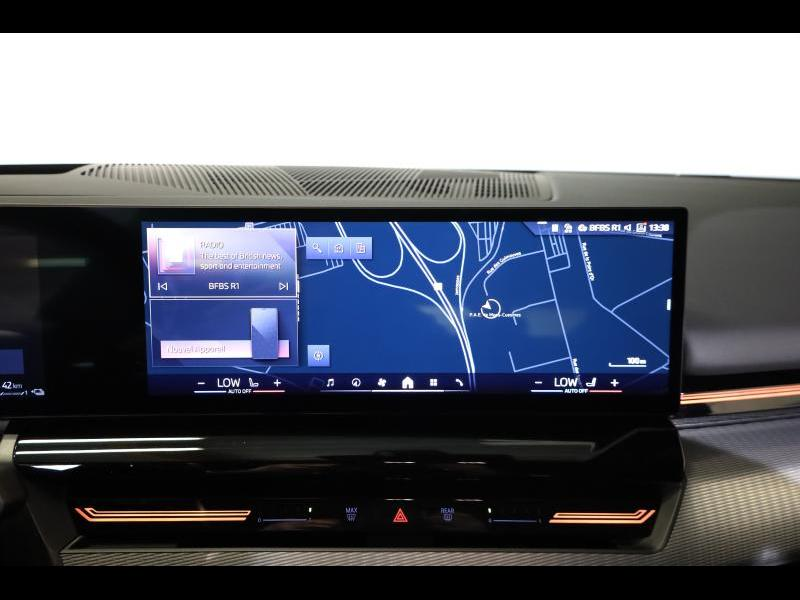 BMW 530 e Touring Kit M Sport — photo 11