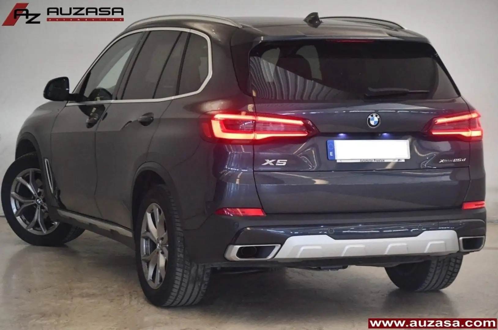 BMW X5 xDrive 25dA Gris - 2