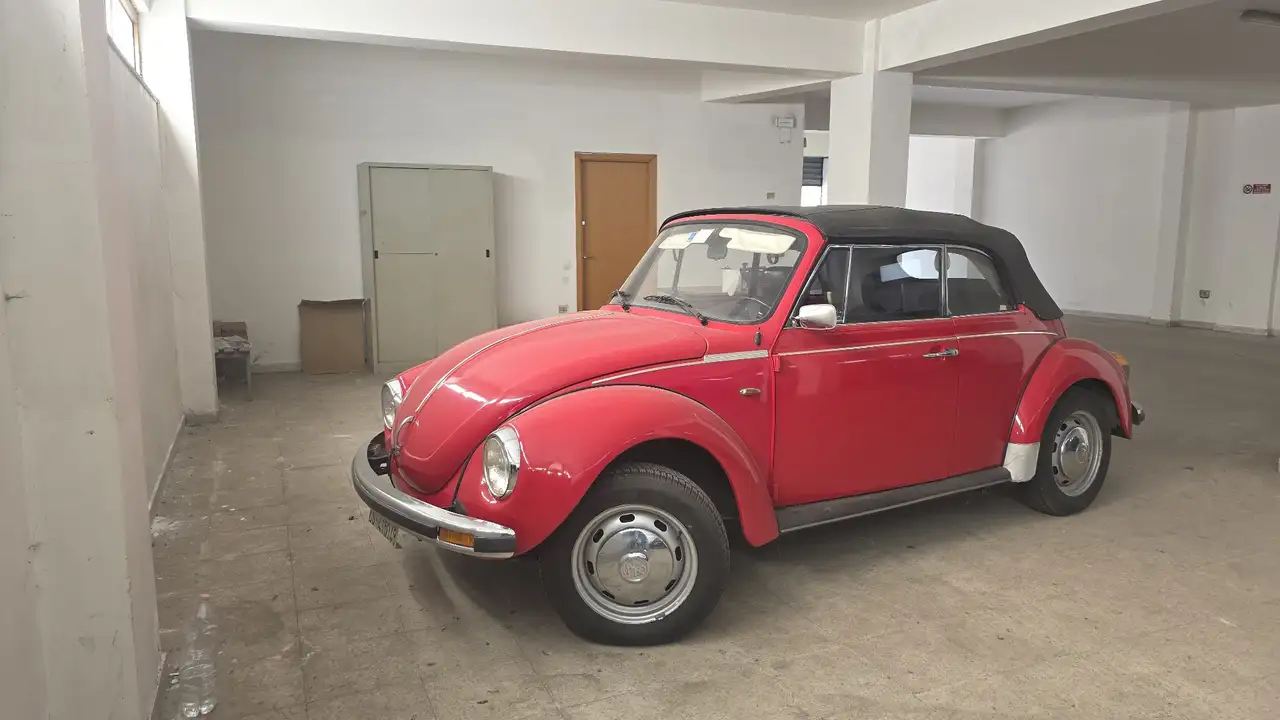 Volkswagen T1 Maggiolone 1303 Cabrio, foto 1