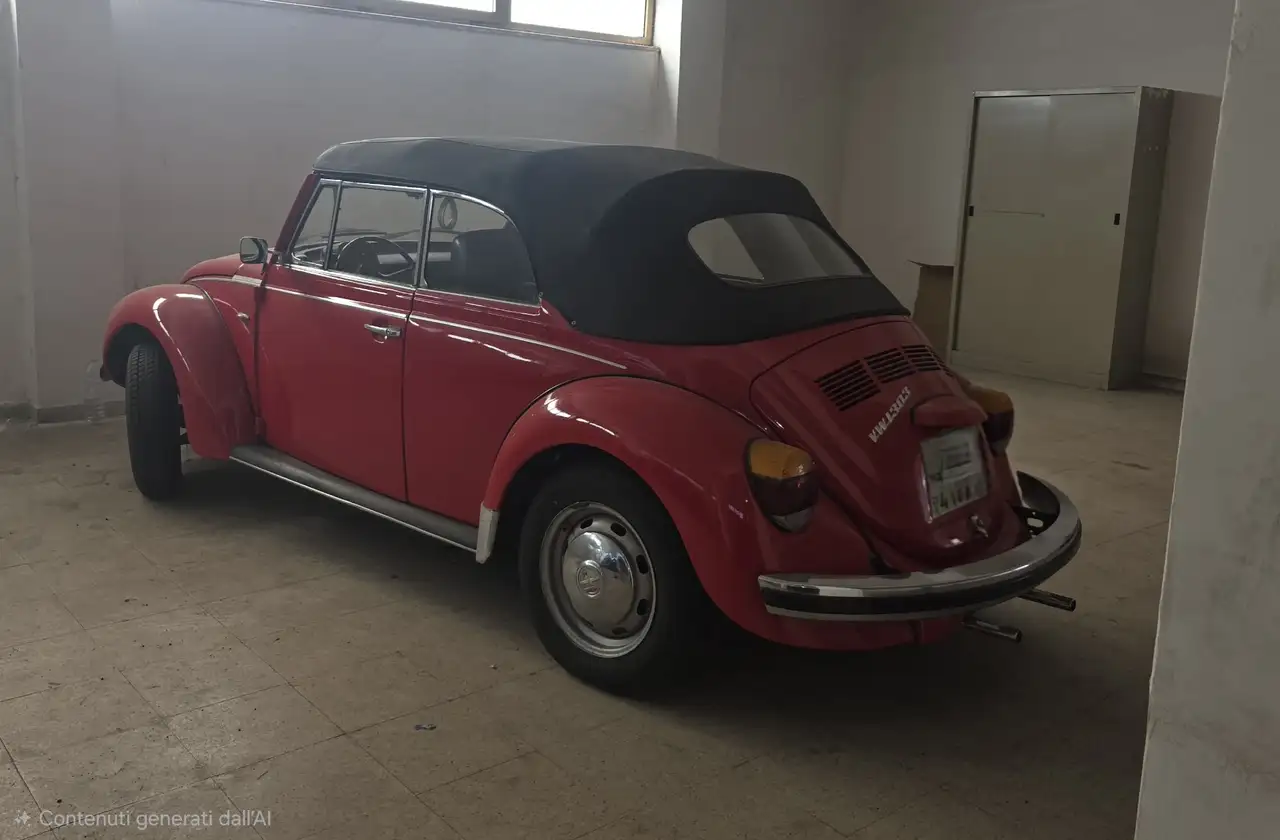 Volkswagen T1 Maggiolone 1303 Cabrio, foto 3