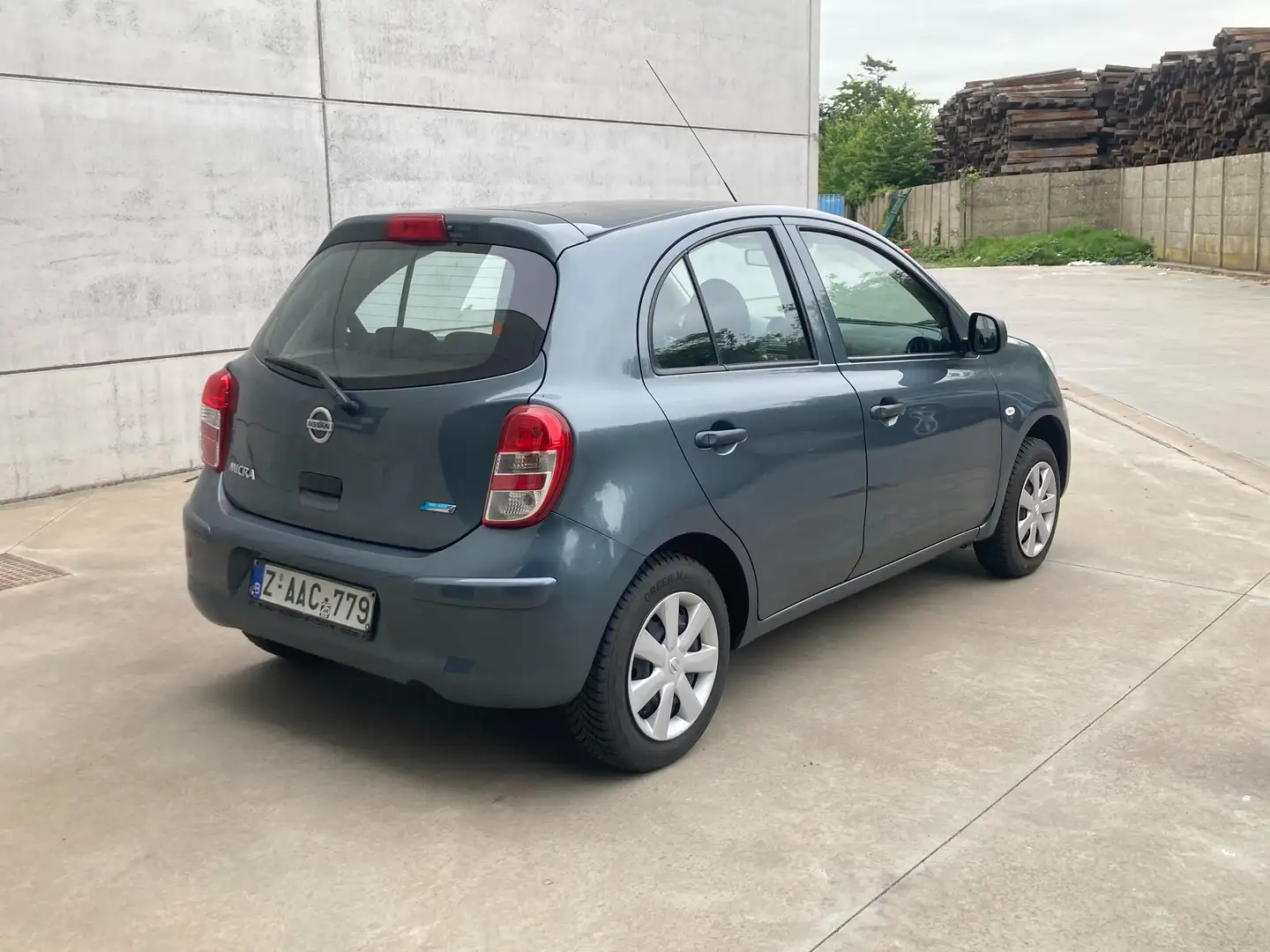 Nissan Micra 1.2 benzine 2013 met 107000km*airco*garantie*EURO5 Gris - 2