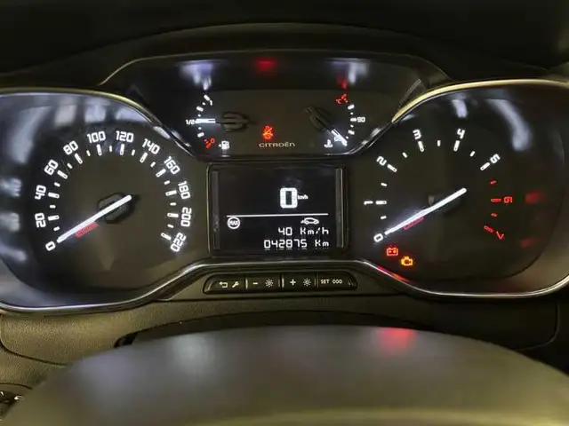 Citroen C3 view 12