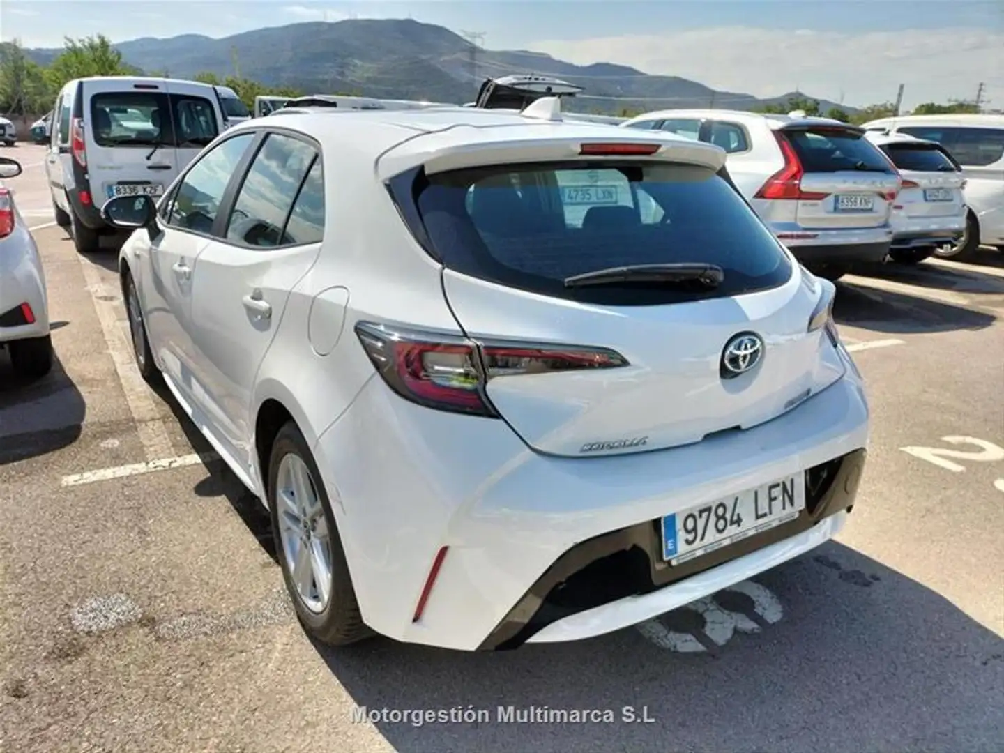 Toyota Corolla 1.8 125H ACTIVE E-CVT - 2