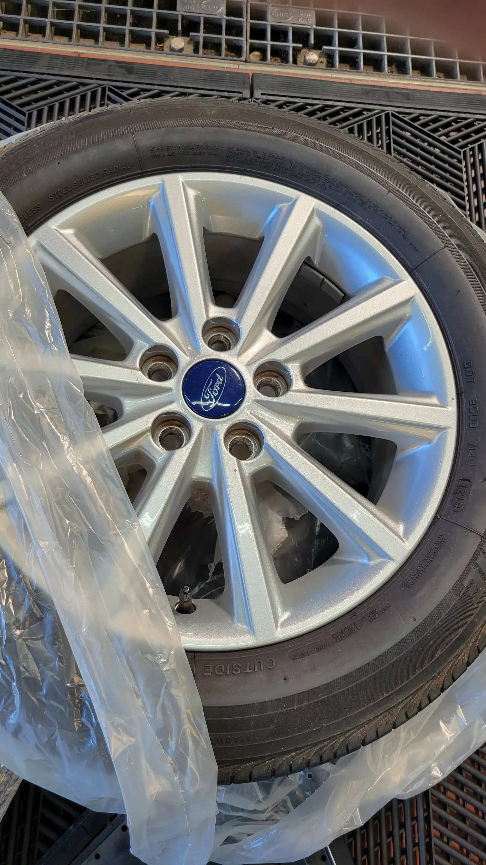 Ford C-Max C-Max 1.5 EcoBoost Start-Stop-System Aut. Titanium — photo 13