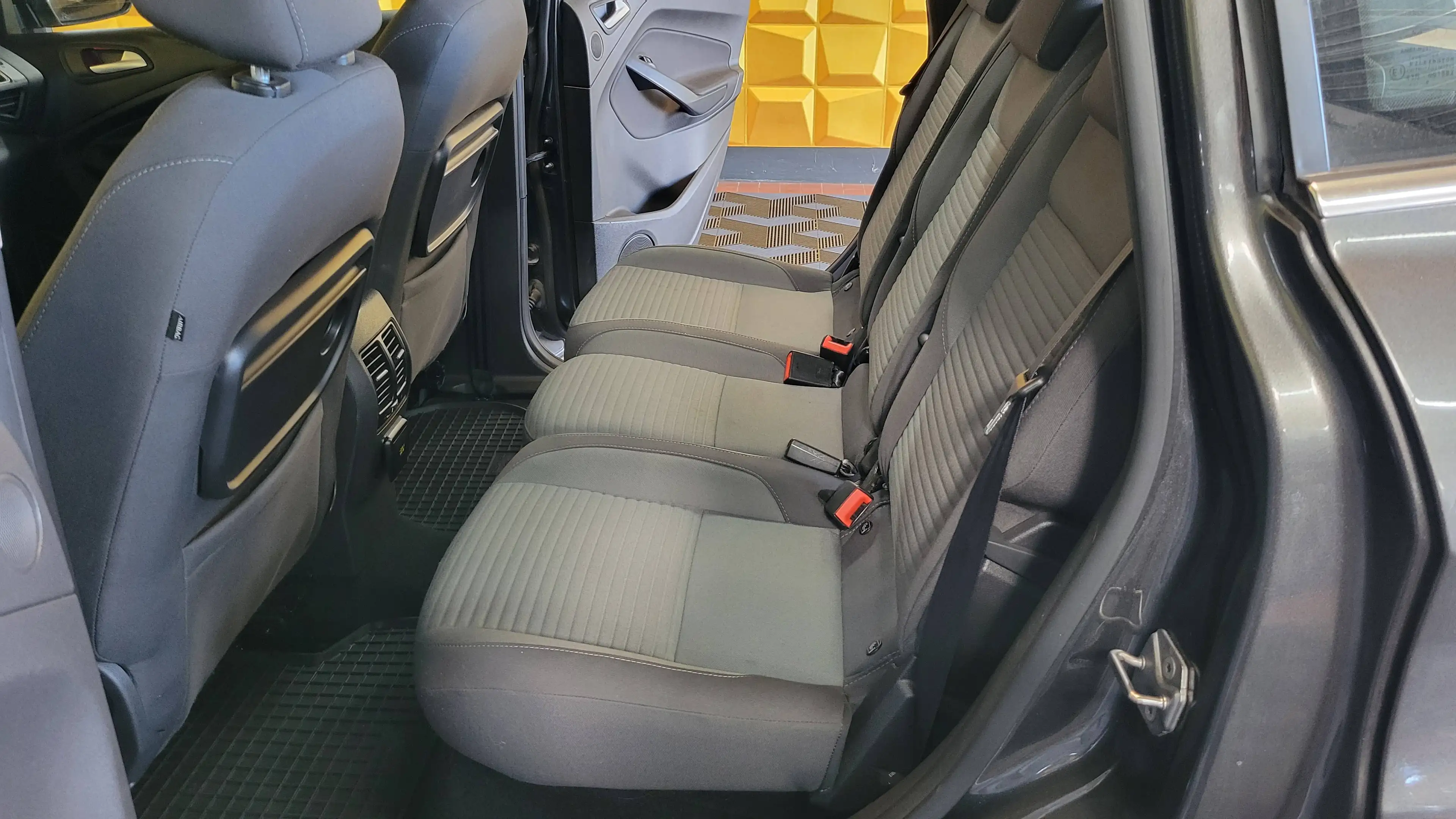 Ford C-Max C-Max 1.5 EcoBoost Start-Stop-System Aut. Titanium — photo 11