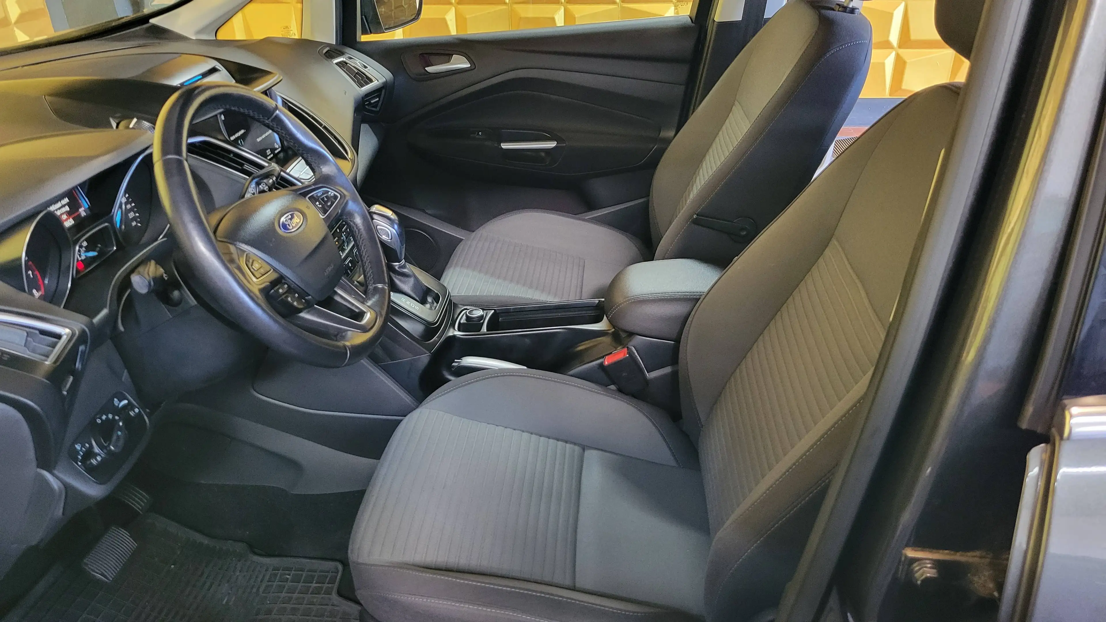 Ford C-Max C-Max 1.5 EcoBoost Start-Stop-System Aut. Titanium — photo 10
