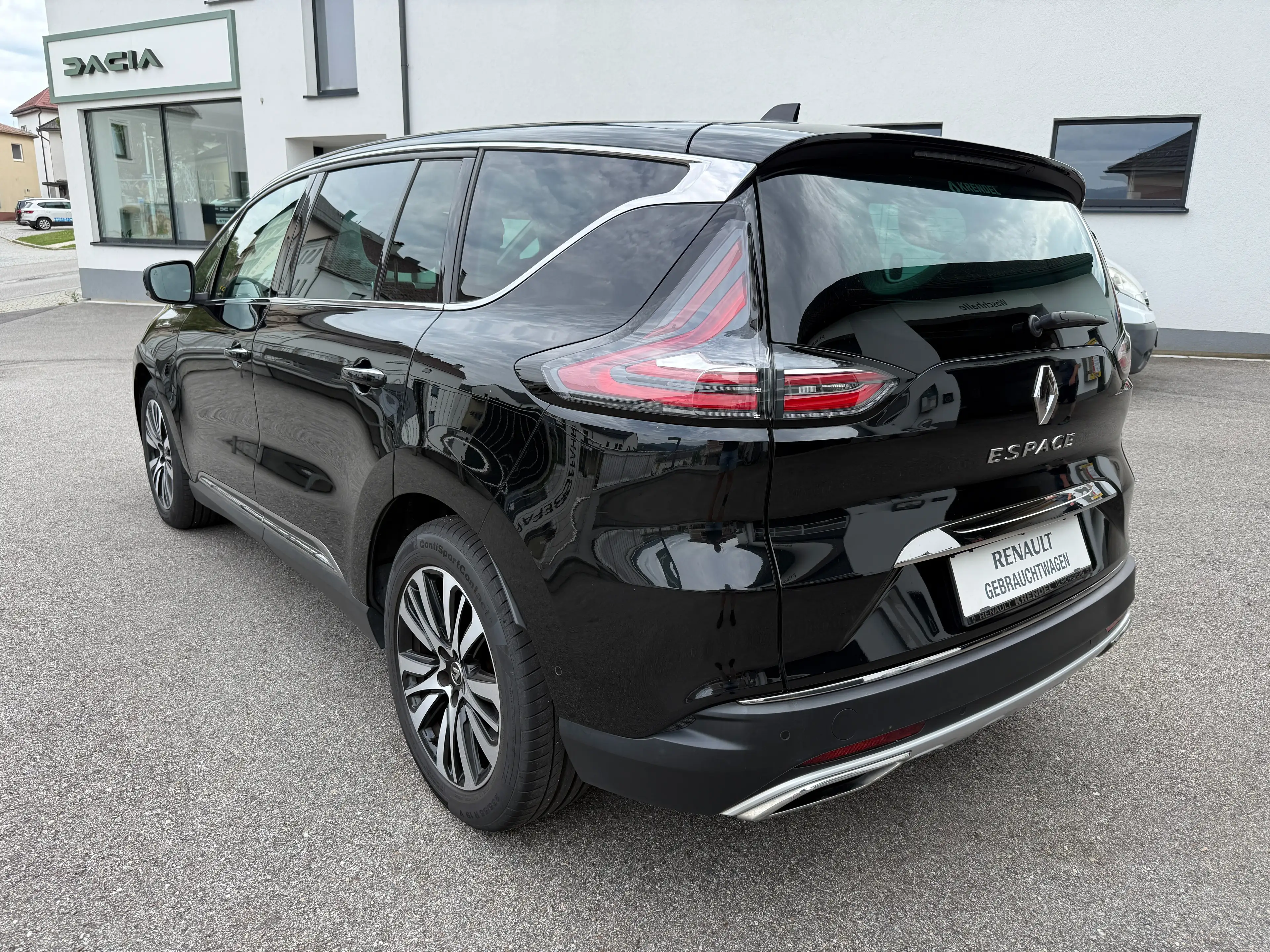 Renault Espace Initiale Paris Blue dCi 200 EDC — photo 6