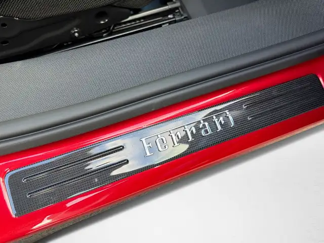 Ferrari 296 view 16