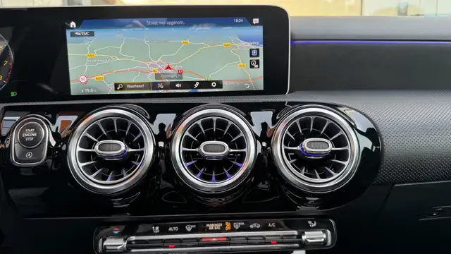 Mercedes-Benz A-Class view 15