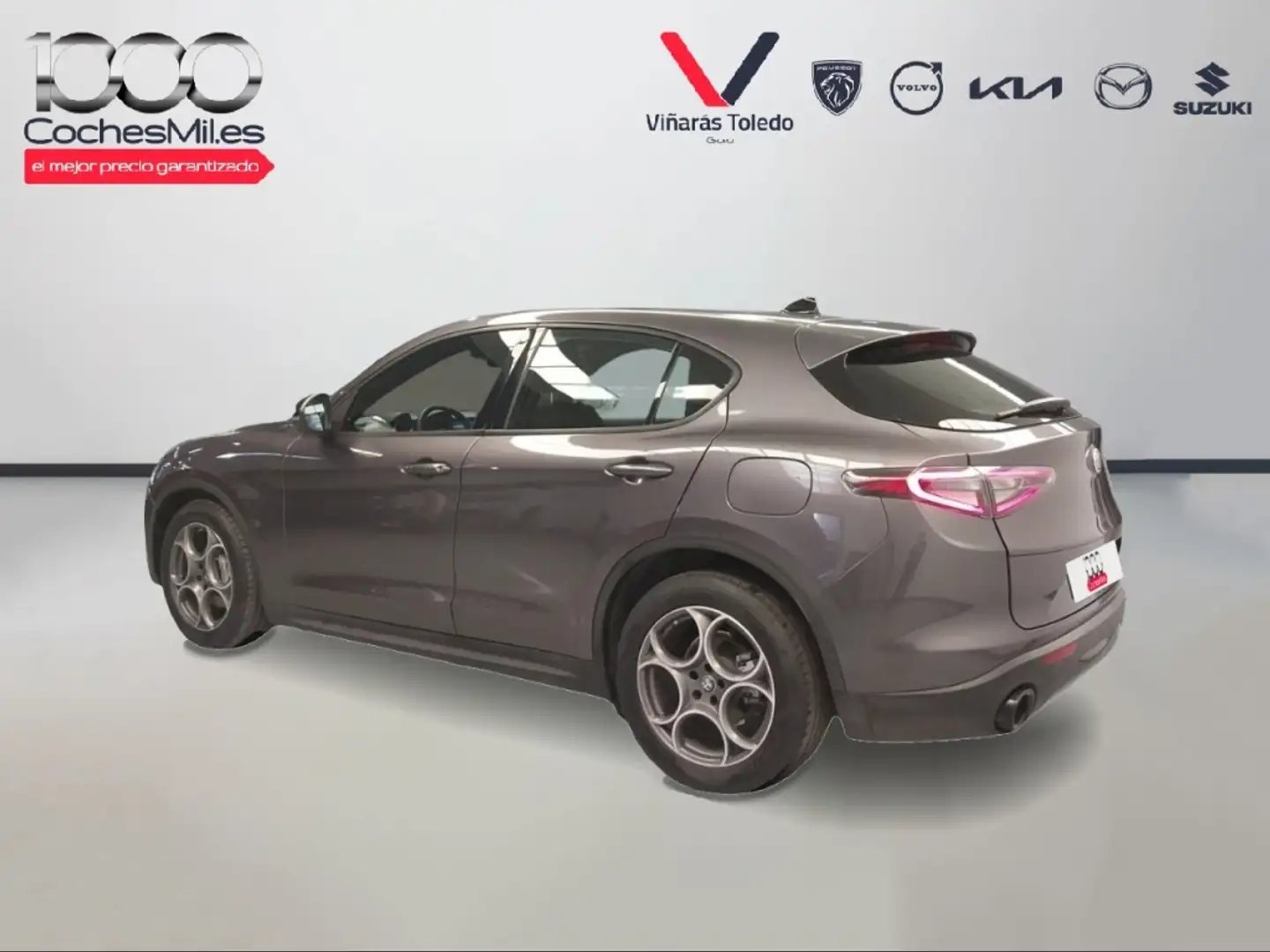 Alfa Romeo Stelvio 2.2 Sprint RWD Aut. 160 Gris - 2