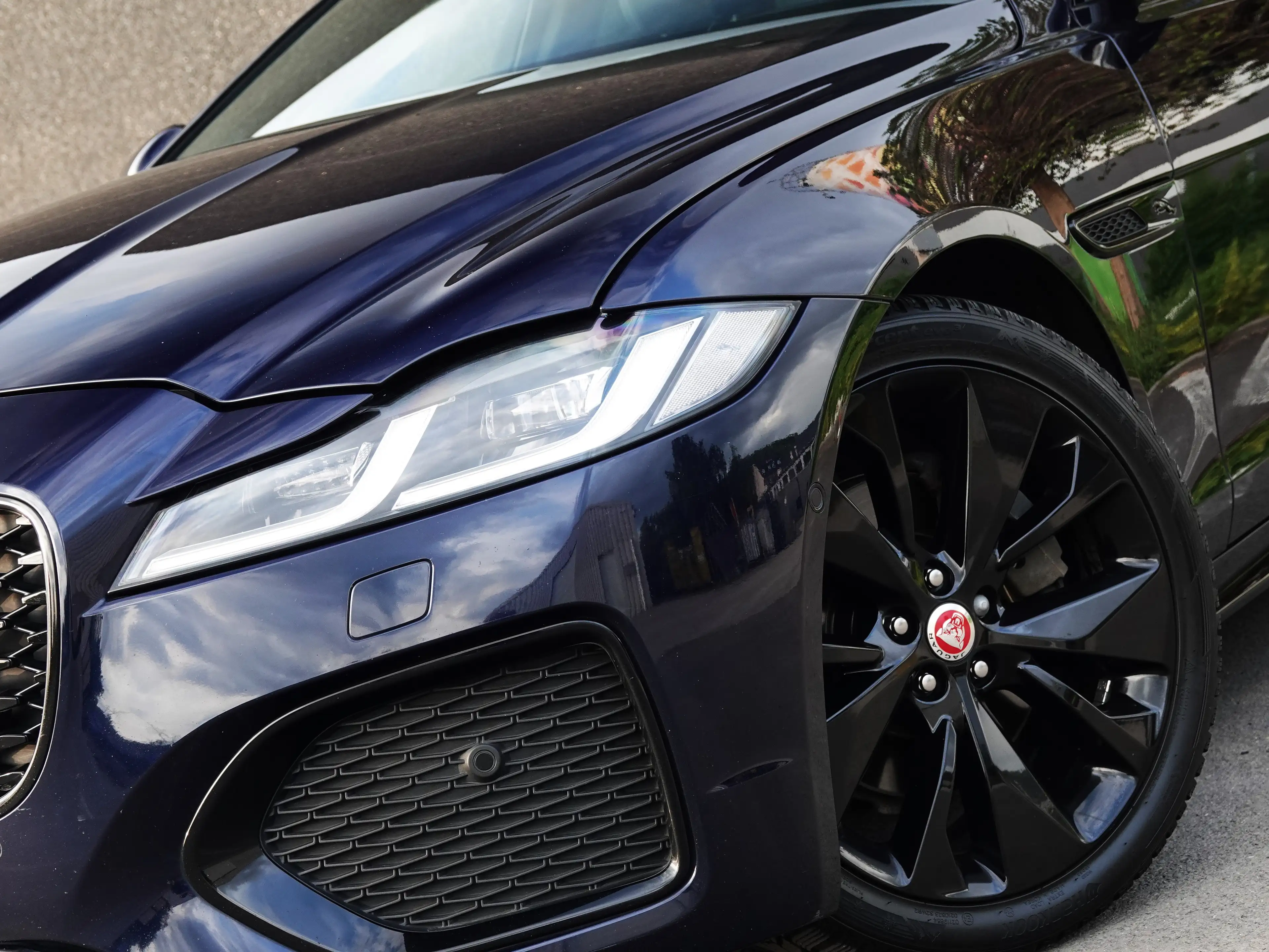 Jaguar XF Sportbrake 2.0 D MHEV D200 R-Dynamic Cam 360 PANO — photo 5