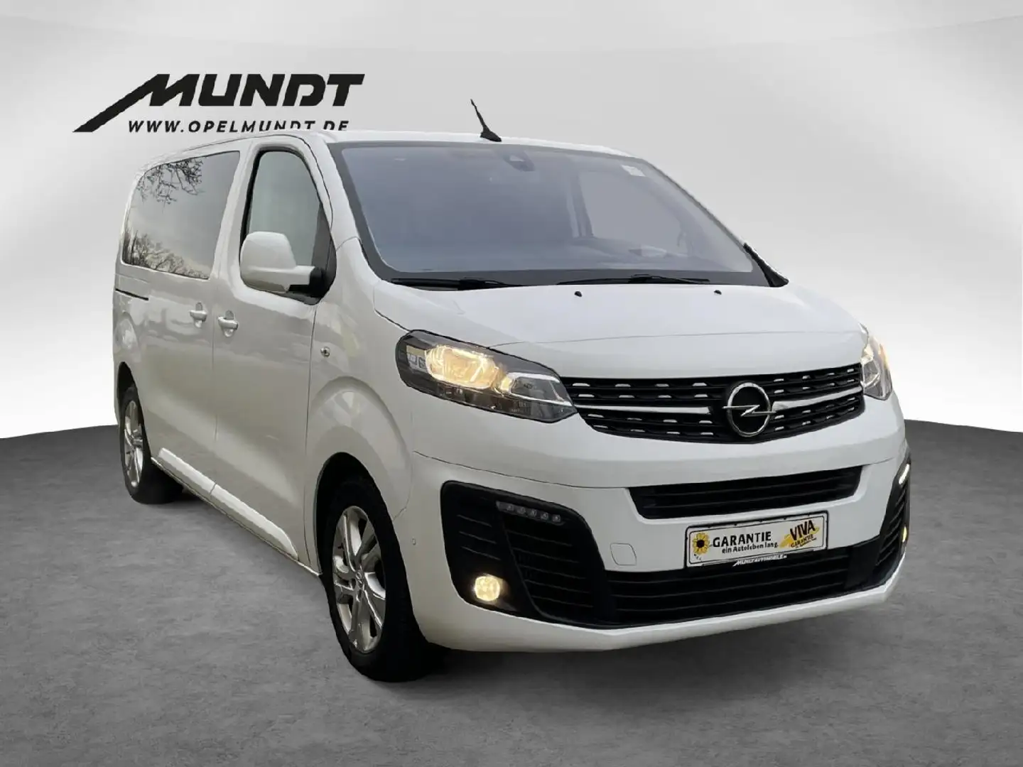 Opel Zafira Edition M Blanc - 2
