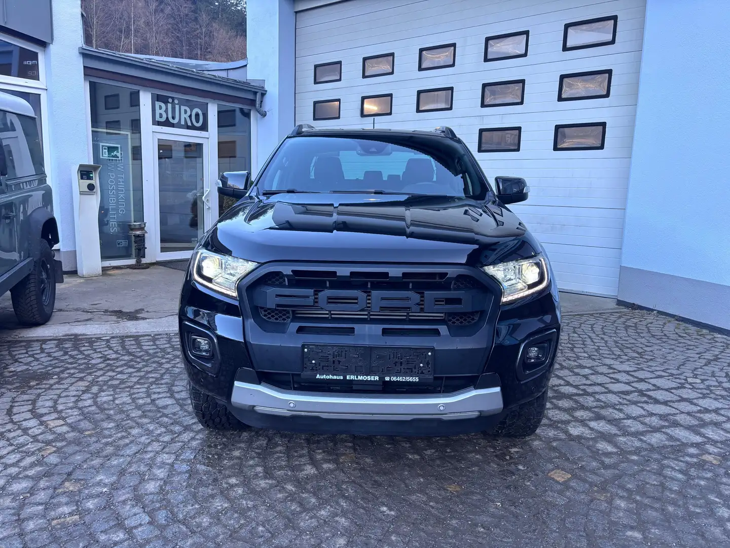 Ford Ranger Wildtrak Doppelkabine 4x4 Schwarz - 2