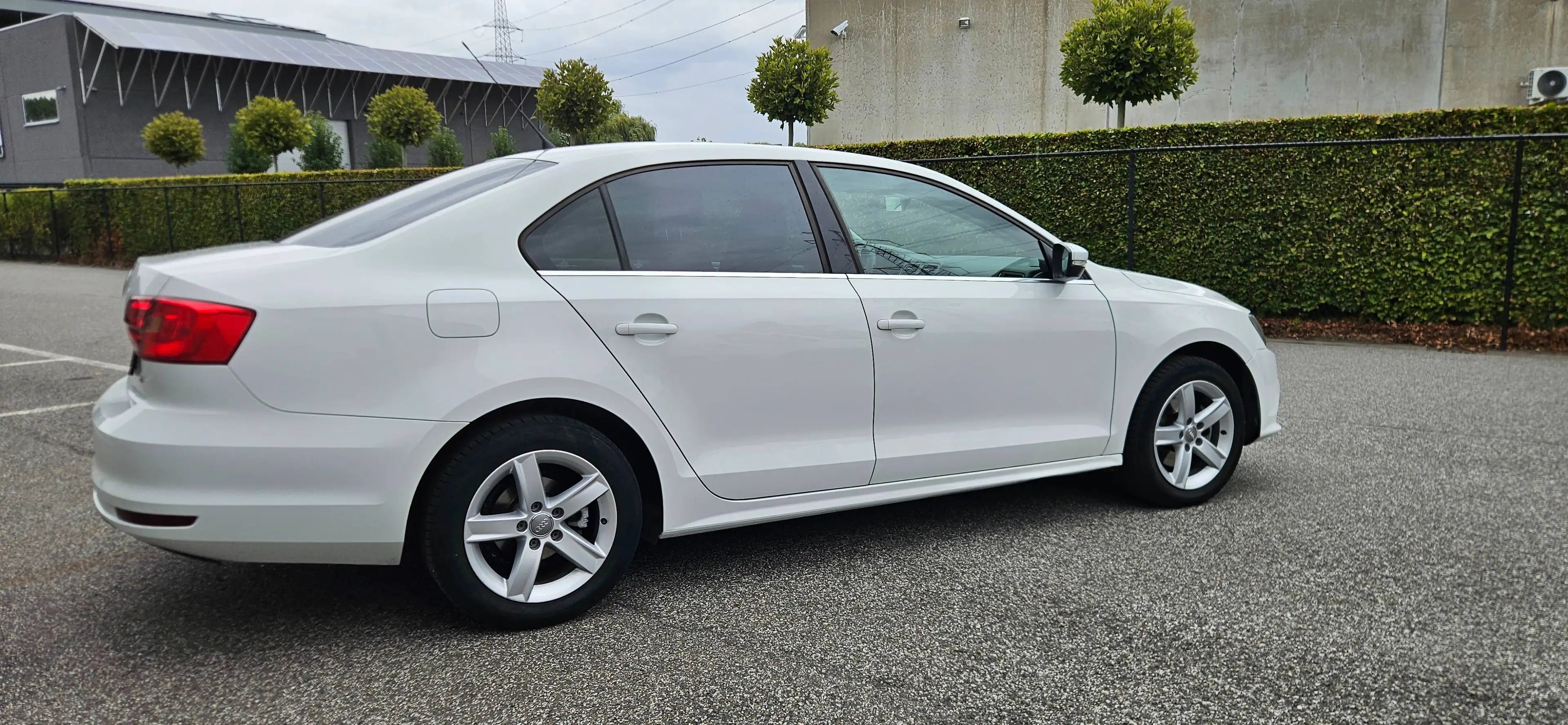 Volkswagen Jetta Jetta 1.4 TSI Sportline DSG — photo 8