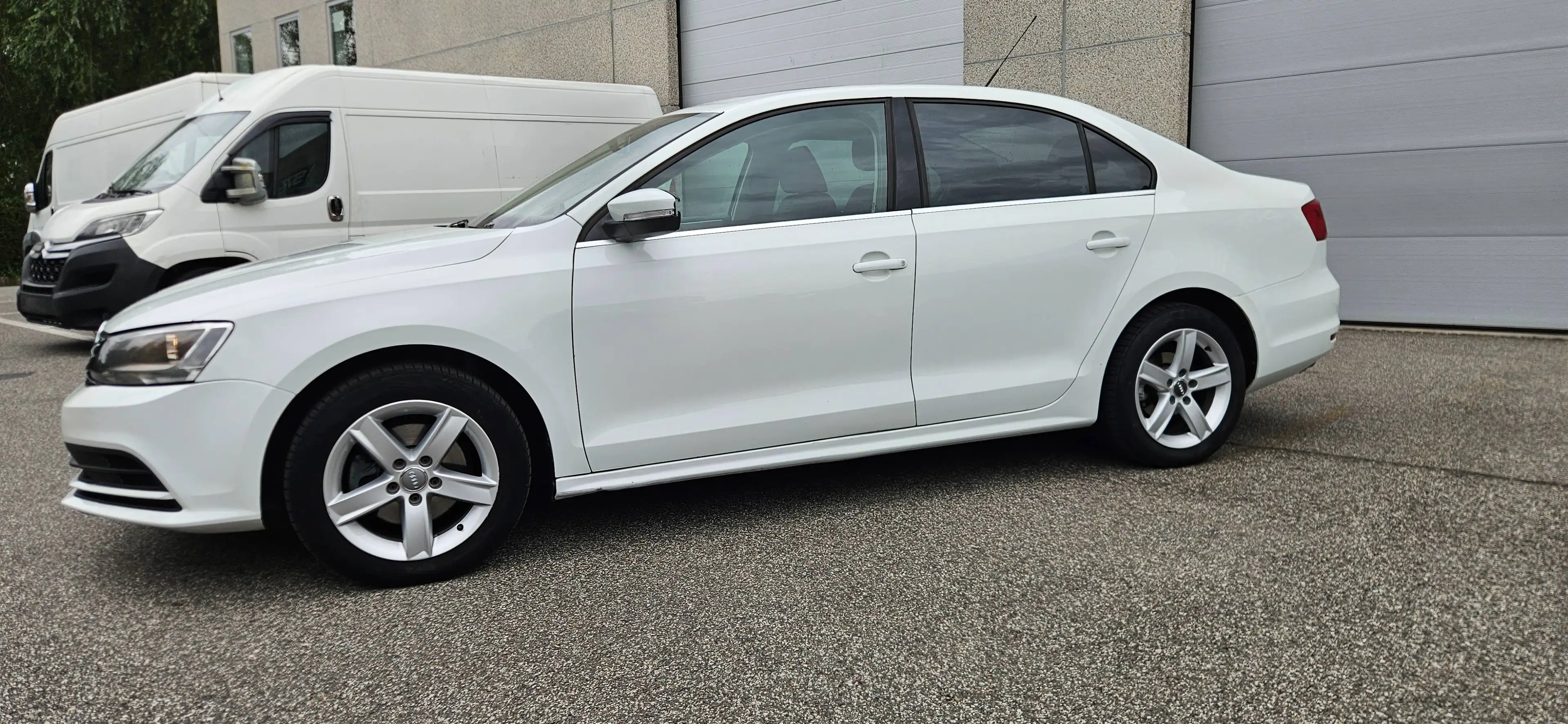 Volkswagen Jetta Jetta 1.4 TSI Sportline DSG — photo 6