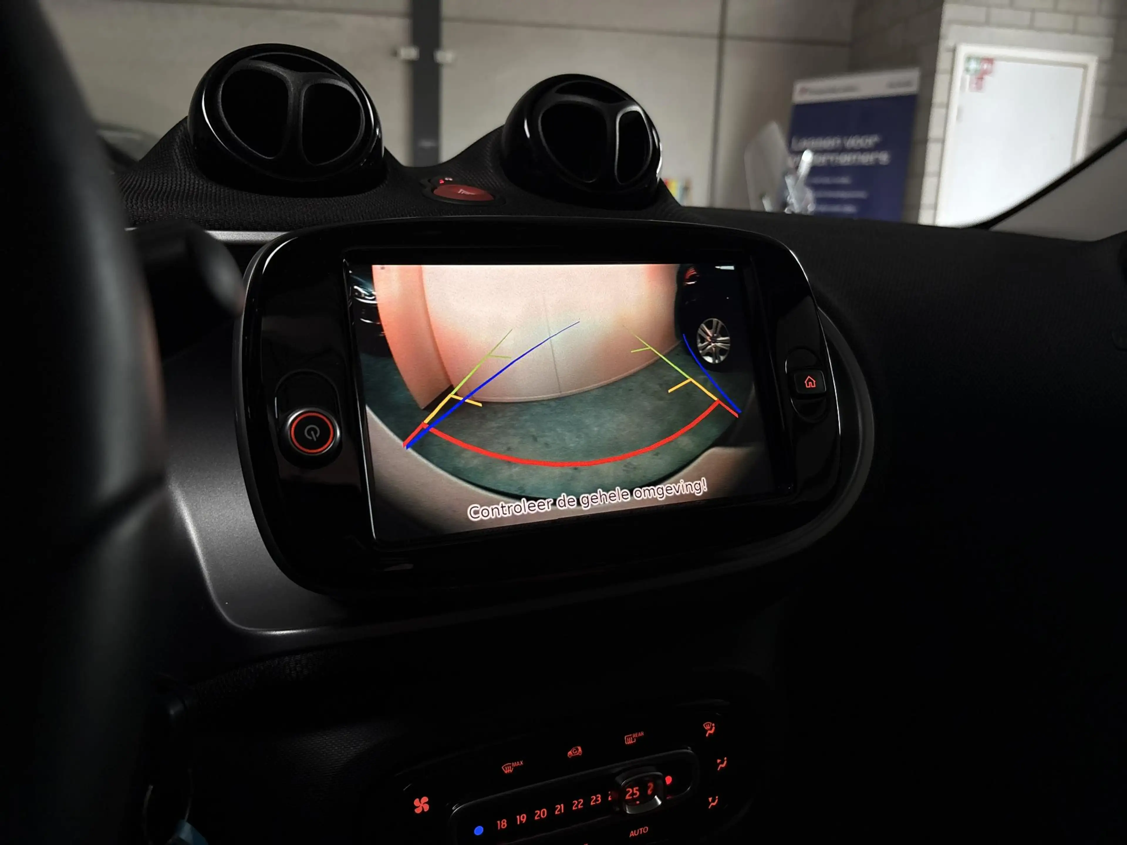 smart forFour EQ 18 kWh | CABRIO | JBL Audio | nieuw model | 4x — photo 10