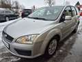 Ford Focus Kombi Traveller Trend 1,6 TDCi Silber - thumbnail 3