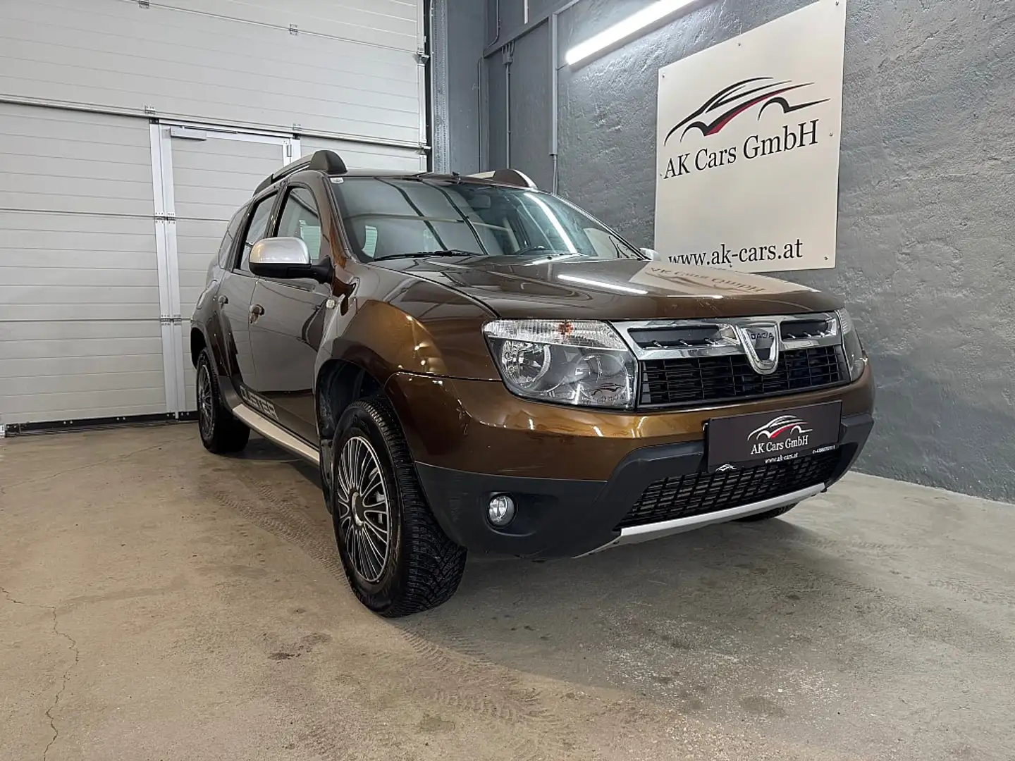 Dacia Duster Experience dCi 110 4x4*1. Besitzt *Leder* Braun - 2