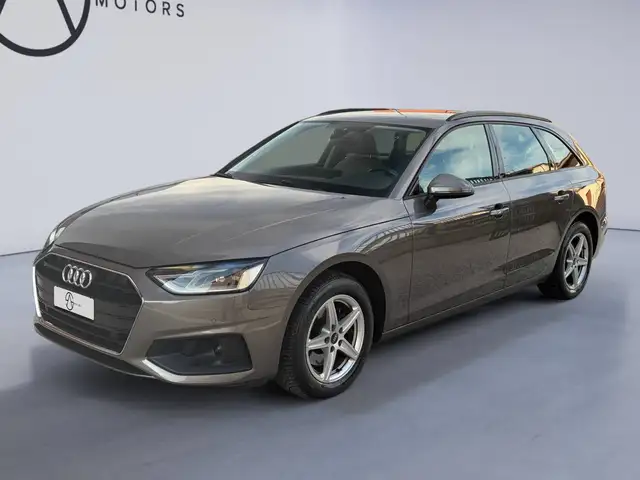 Audi A4 V Avant 30 2.0 tdi mhev Business 136cv s-tronic
