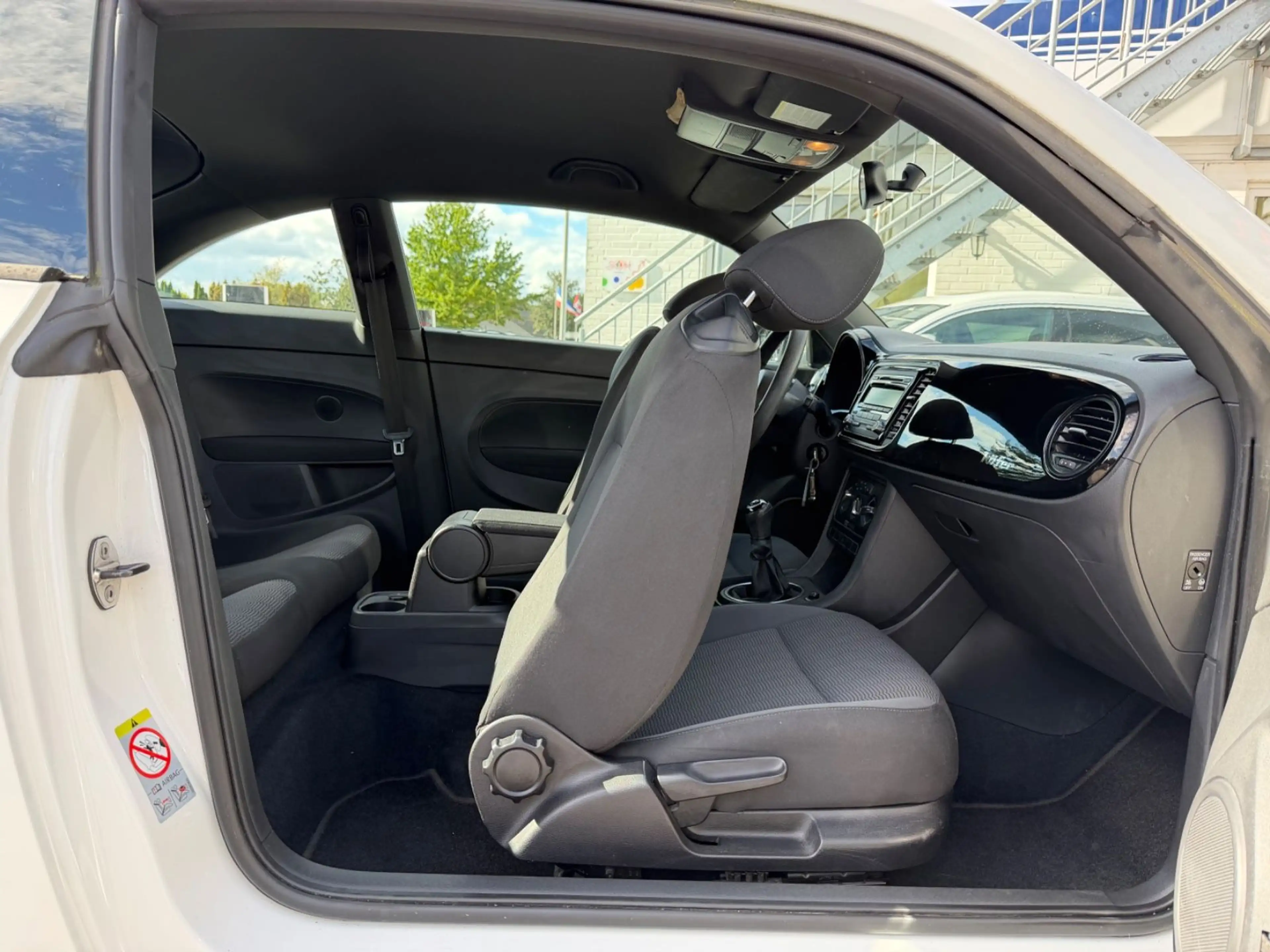 Volkswagen Beetle 1.2 TSI Lim. Basis (Sitzheiz.-Klima-Temp) — photo 13