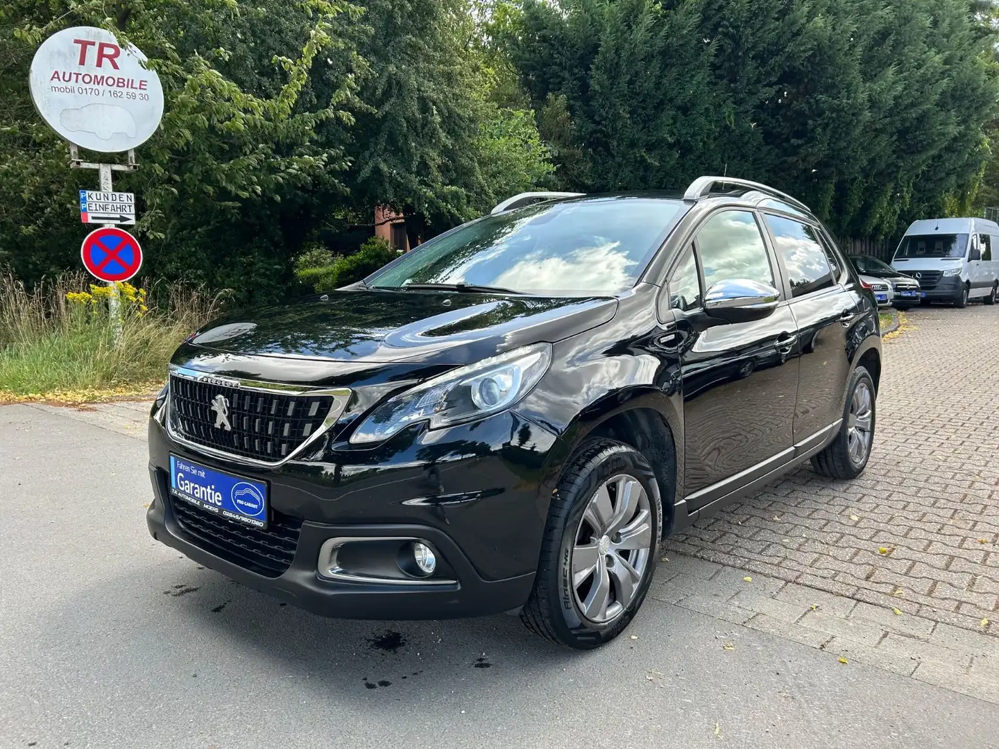 Peugeot 2008 Style Schwarz - 1