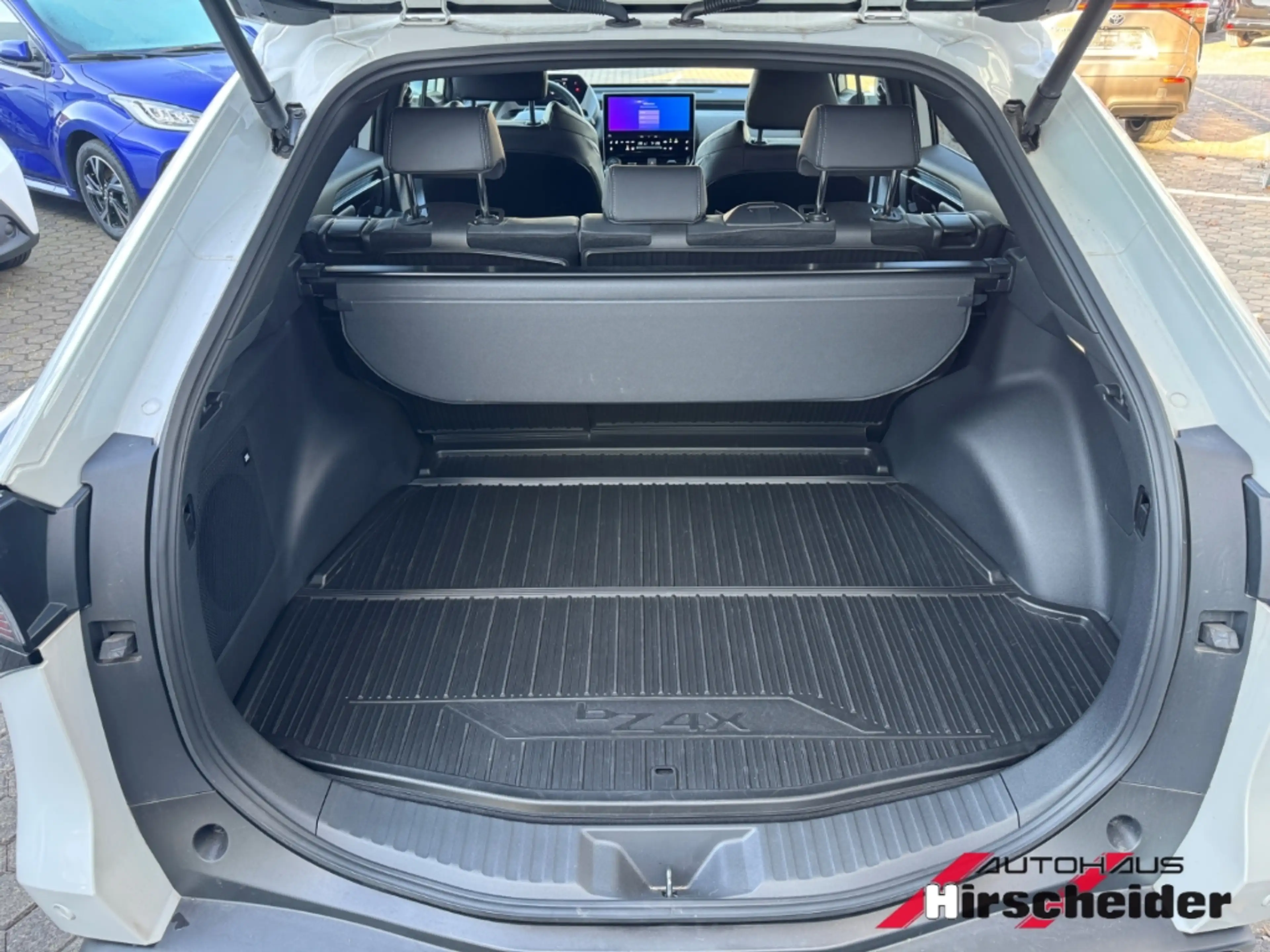Toyota bZ4X Comfort-und Technik-Paket*JBL-Sound* — photo 7